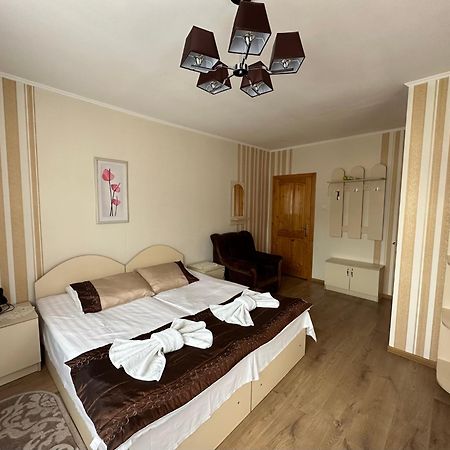 Сонячна Перлина Hotel Polyana  Ngoại thất bức ảnh
